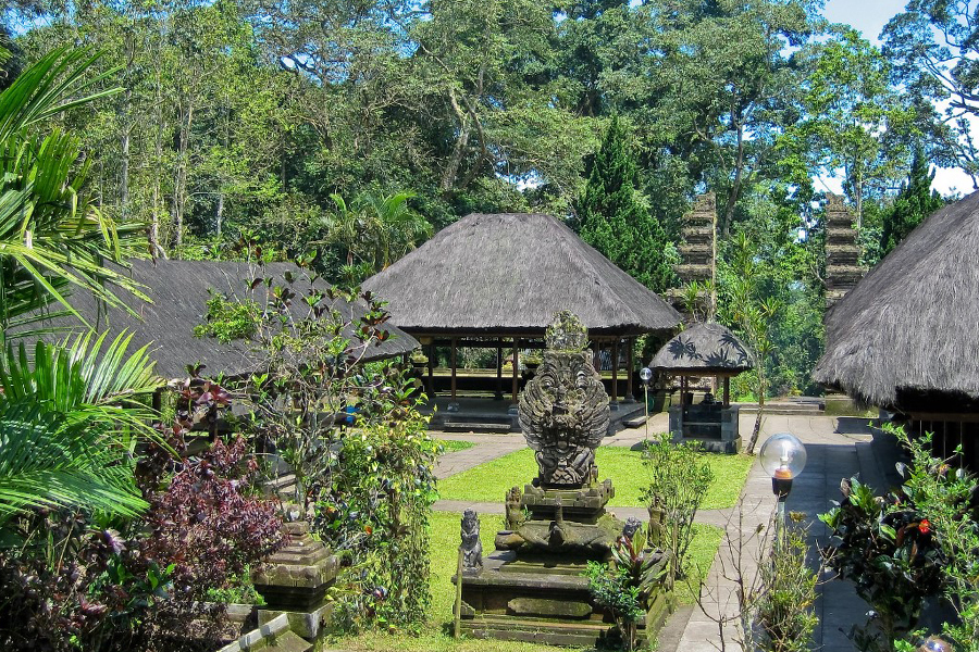 Spiritual Significance of Batukaru Temple Spiritual Significance of Batukaru Temple