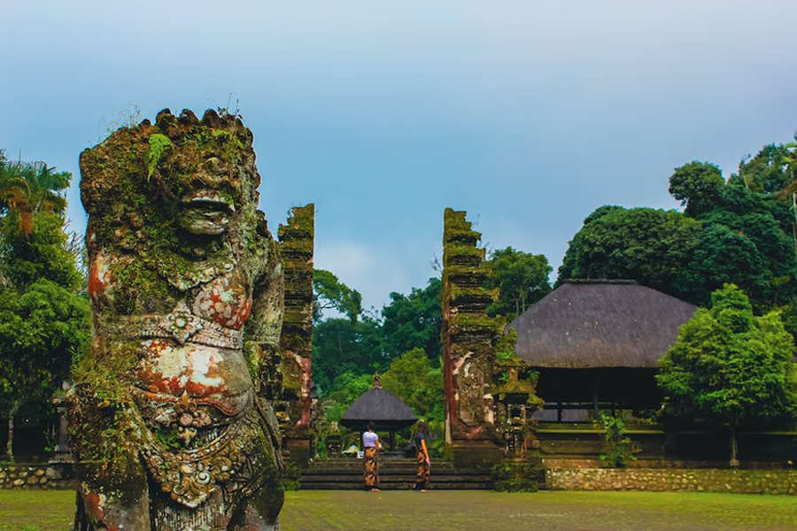 Exploring the Serene Beauty of Batukaru Temple in Bali Batukaru Temple