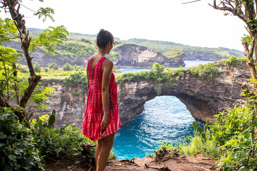 Discover the Stunning Broken Beach in Nusa Penida Broken Beach Scenery